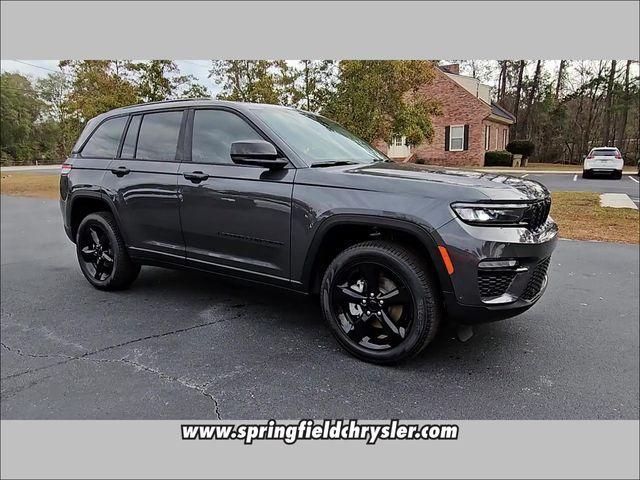 new 2024 Jeep Grand Cherokee car, priced at $56,330