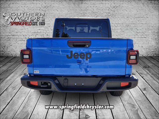 new 2024 Jeep Gladiator car