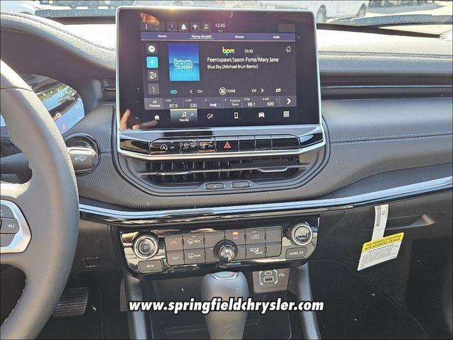 new 2025 Jeep Compass car