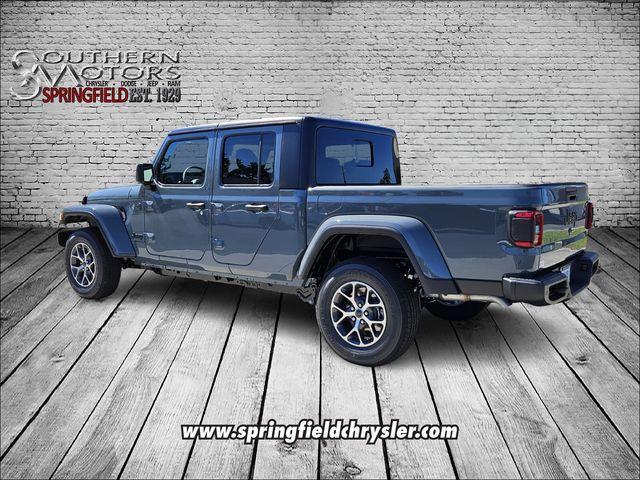 new 2024 Jeep Gladiator car