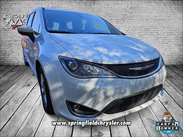 used 2017 Chrysler Pacifica car, priced at $15,498