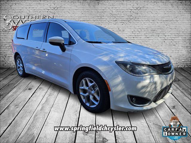 used 2017 Chrysler Pacifica car, priced at $15,498