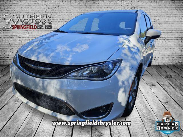 used 2017 Chrysler Pacifica car, priced at $15,498