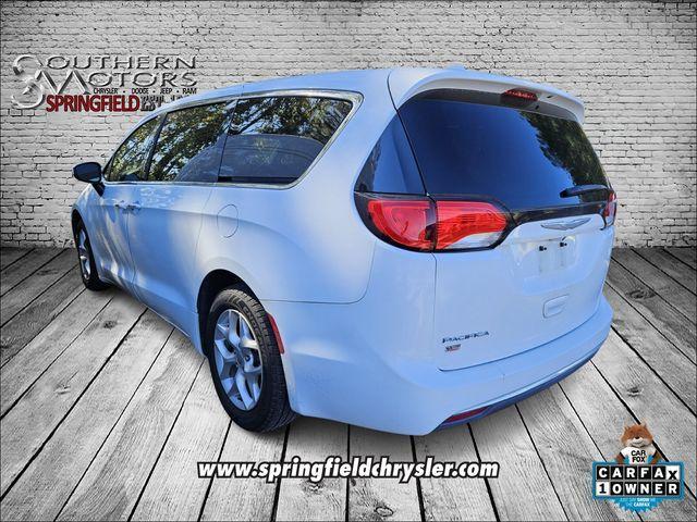 used 2017 Chrysler Pacifica car, priced at $15,498