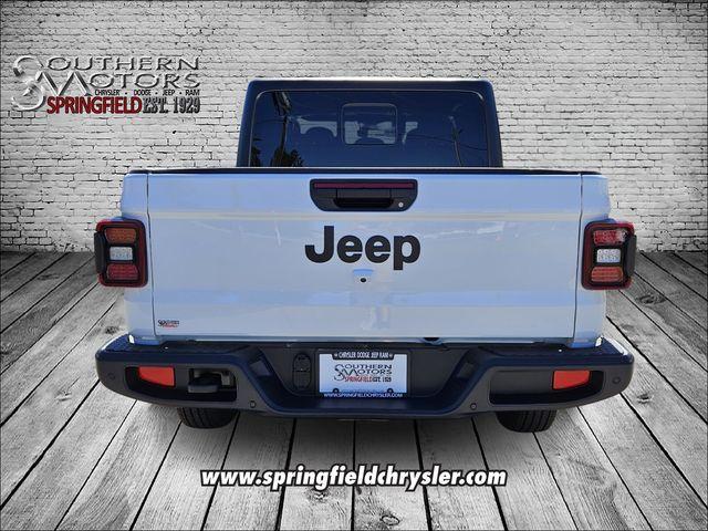 new 2024 Jeep Gladiator car