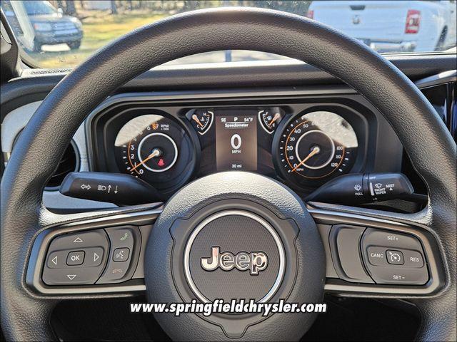 new 2025 Jeep Gladiator car, priced at $40,999