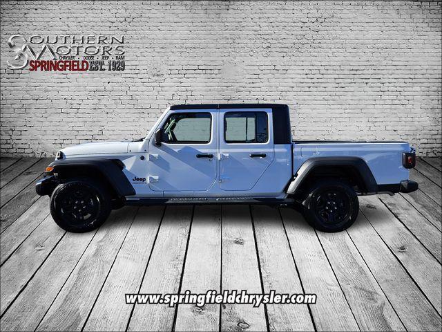 new 2025 Jeep Gladiator car, priced at $40,999