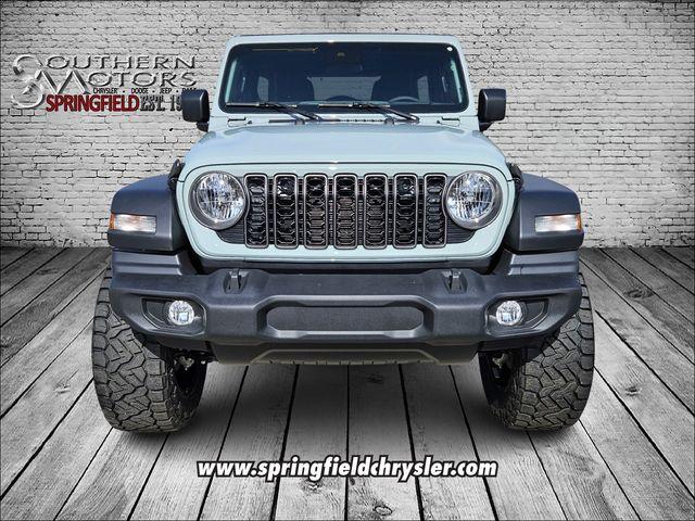 new 2024 Jeep Wrangler car