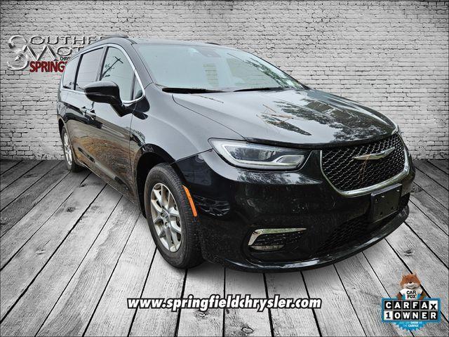 used 2022 Chrysler Pacifica car, priced at $22,933