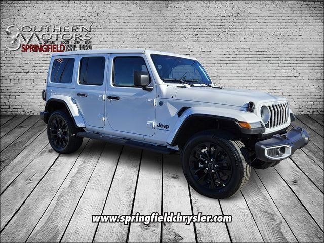 new 2025 Jeep Wrangler 4xe car