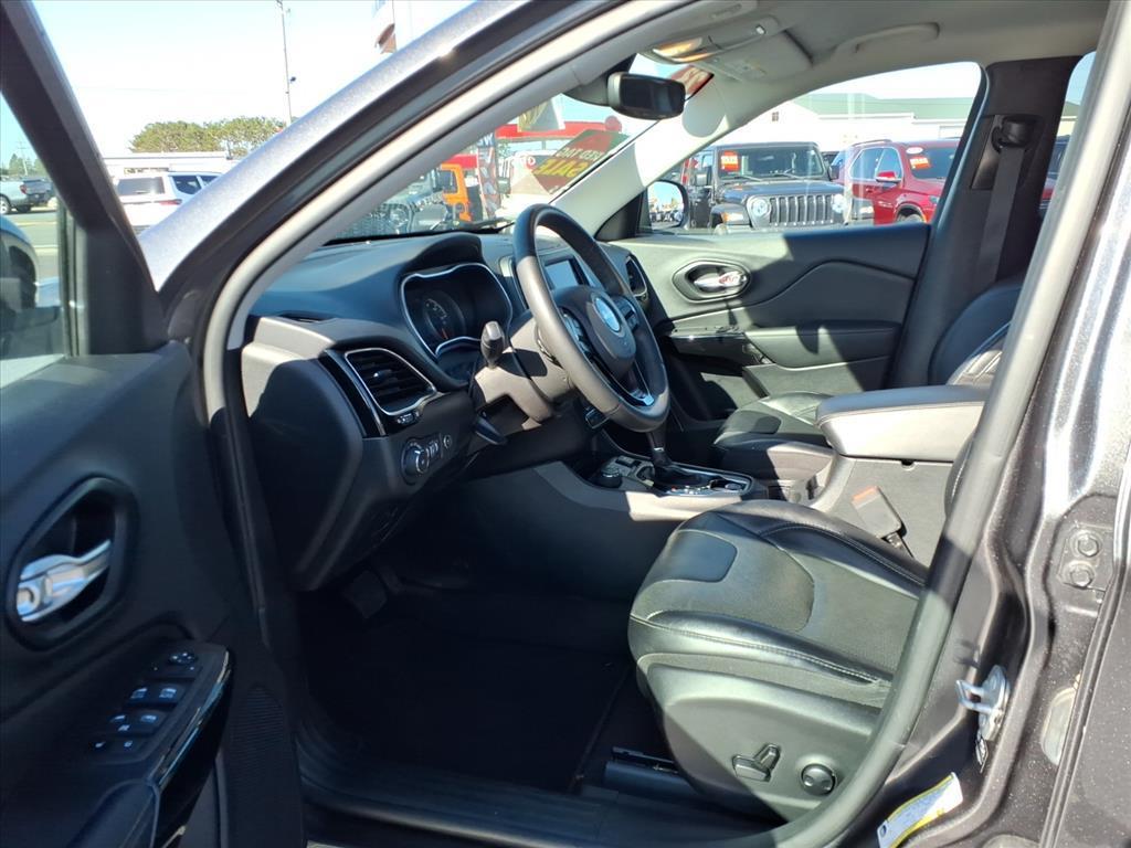 used 2023 Jeep Cherokee car, priced at $23,700
