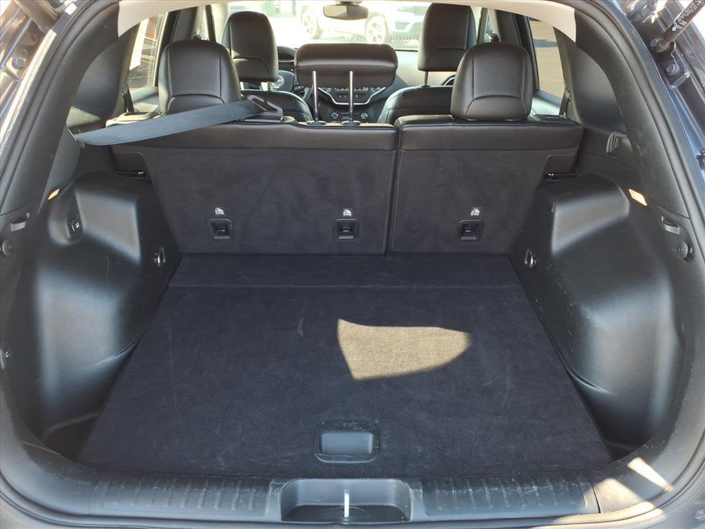 used 2023 Jeep Cherokee car, priced at $23,700