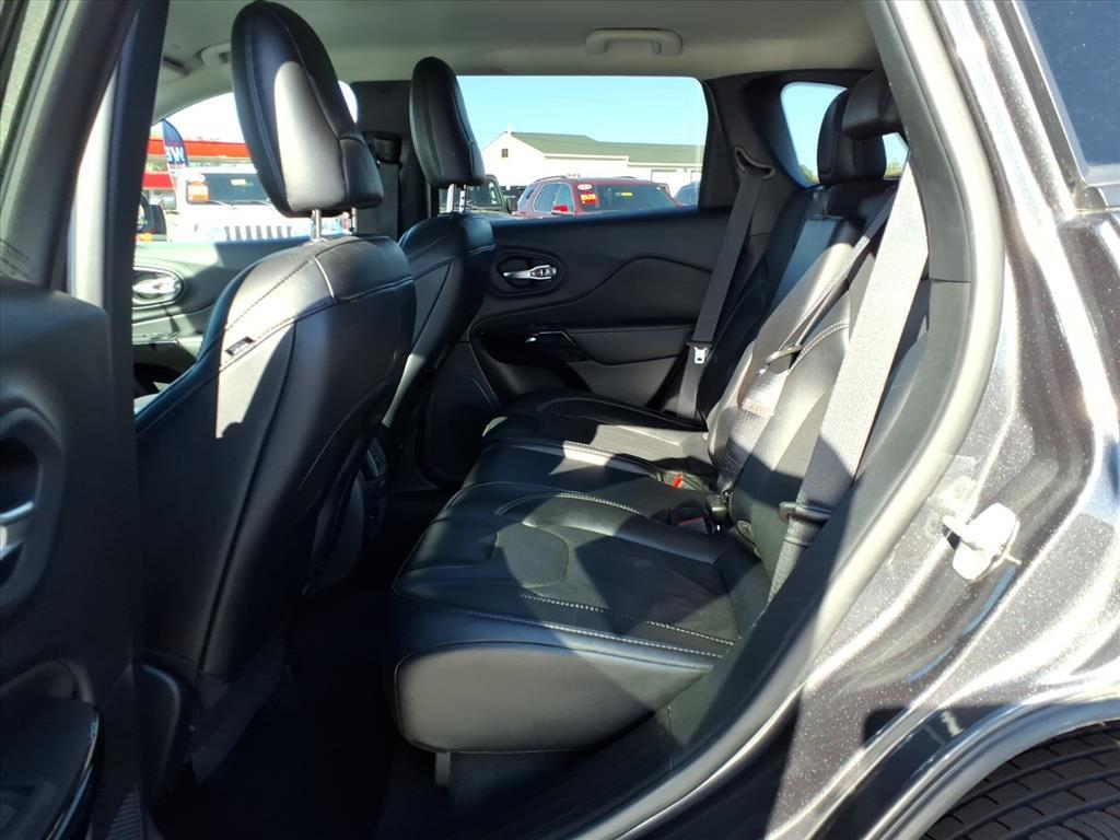 used 2023 Jeep Cherokee car, priced at $23,700