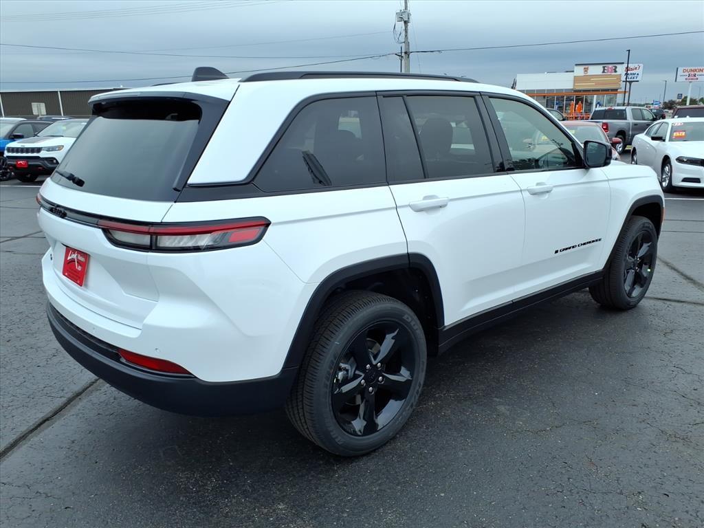 new 2025 Jeep Grand Cherokee car, priced at $44,422