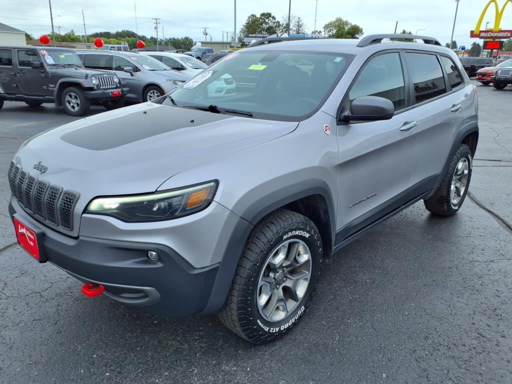 used 2019 Jeep Cherokee car, priced at $16,300