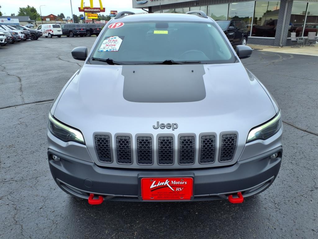 used 2019 Jeep Cherokee car, priced at $16,300