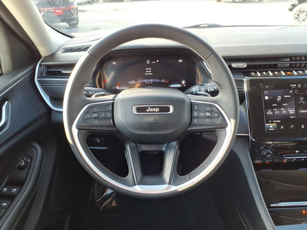 used 2024 Jeep Grand Cherokee car, priced at $29,900