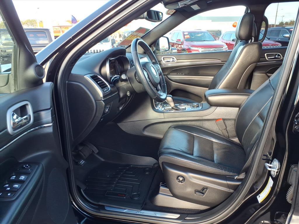 used 2020 Jeep Grand Cherokee car, priced at $25,500