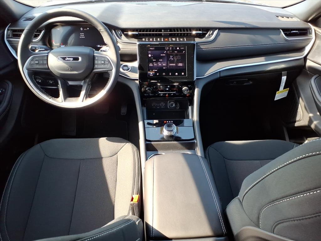 new 2025 Jeep Grand Cherokee L car, priced at $45,610