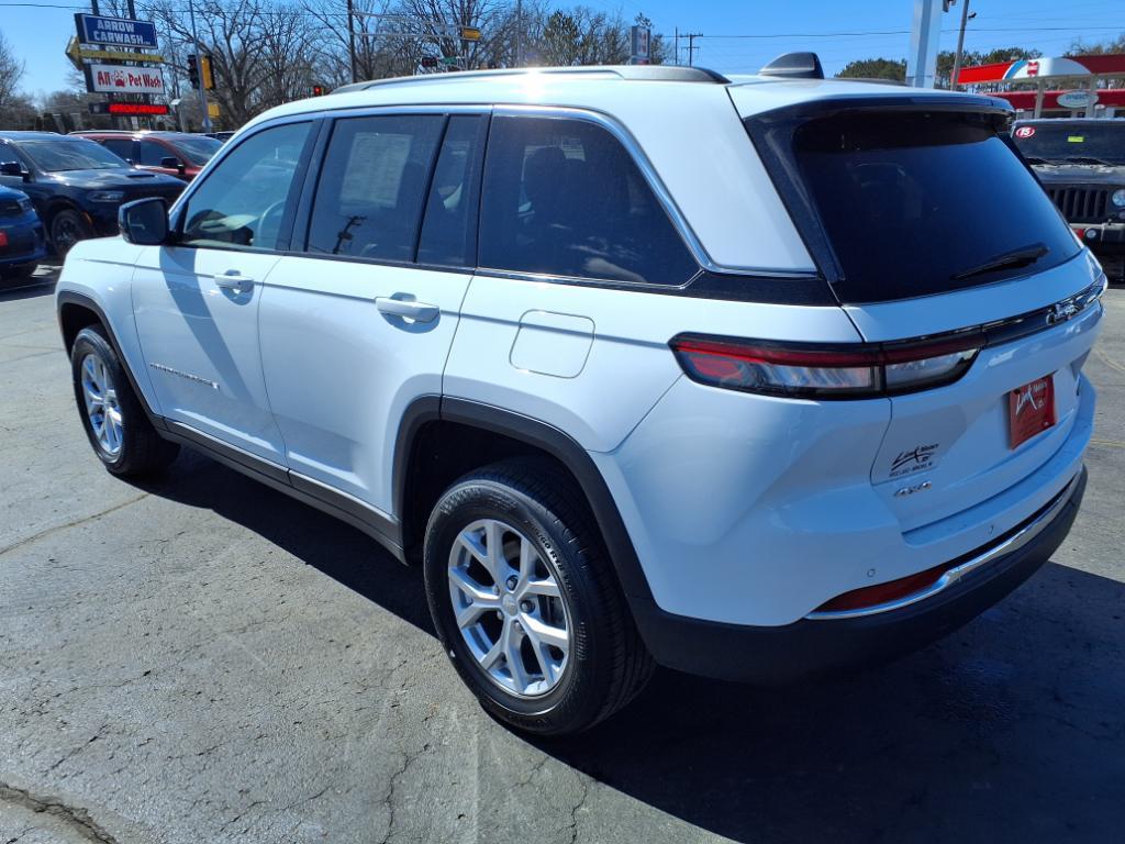 used 2023 Jeep Grand Cherokee car, priced at $29,911