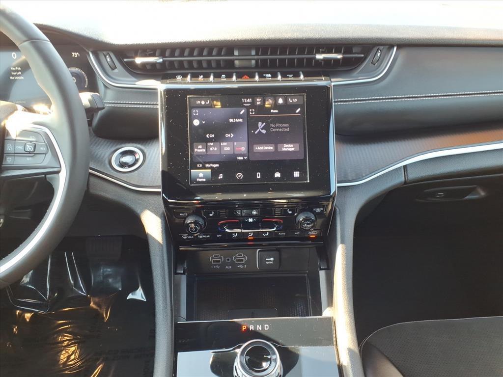 used 2024 Jeep Grand Cherokee car, priced at $35,882