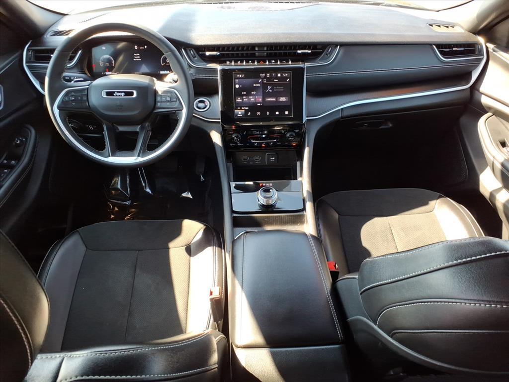 used 2024 Jeep Grand Cherokee car, priced at $35,882