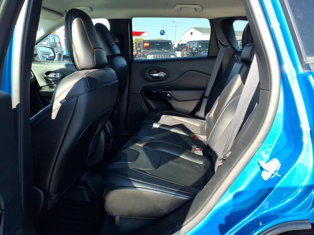 used 2023 Jeep Cherokee car, priced at $23,500