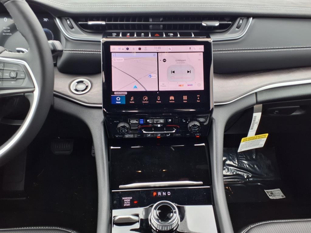 new 2025 Jeep Grand Cherokee car, priced at $52,436