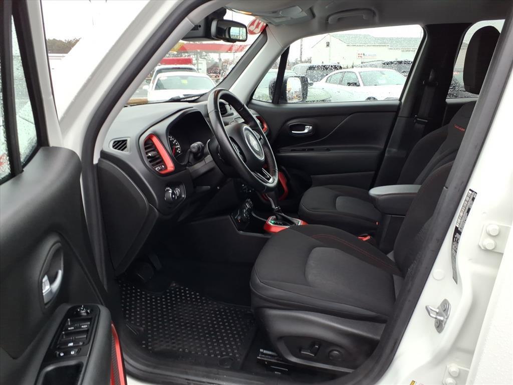 used 2022 Jeep Renegade car, priced at $22,900