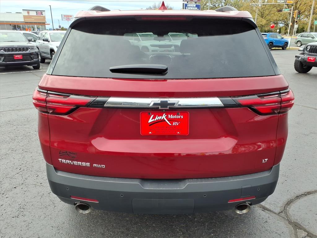 used 2022 Chevrolet Traverse car, priced at $30,999