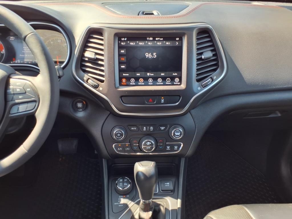 used 2022 Jeep Cherokee car, priced at $26,800