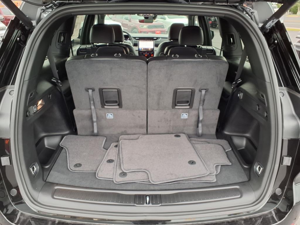 new 2025 Jeep Grand Cherokee L car, priced at $49,160