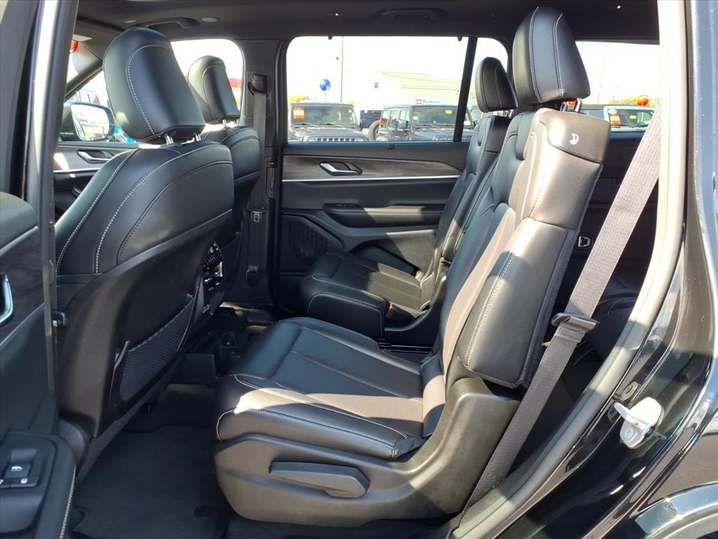 used 2024 Jeep Grand Cherokee L car, priced at $37,999