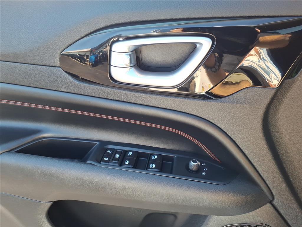 used 2022 Jeep Compass car, priced at $23,900