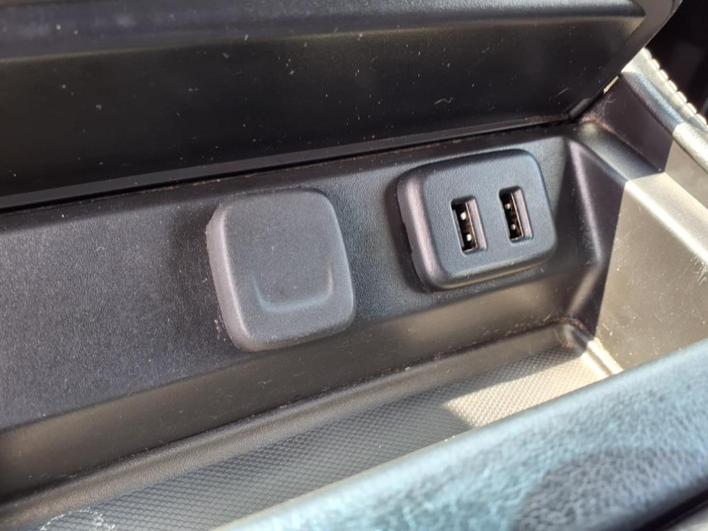 used 2018 GMC Yukon car, priced at $25,900