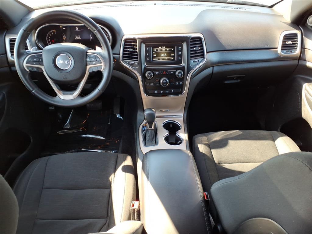 used 2016 Jeep Grand Cherokee car, priced at $15,900