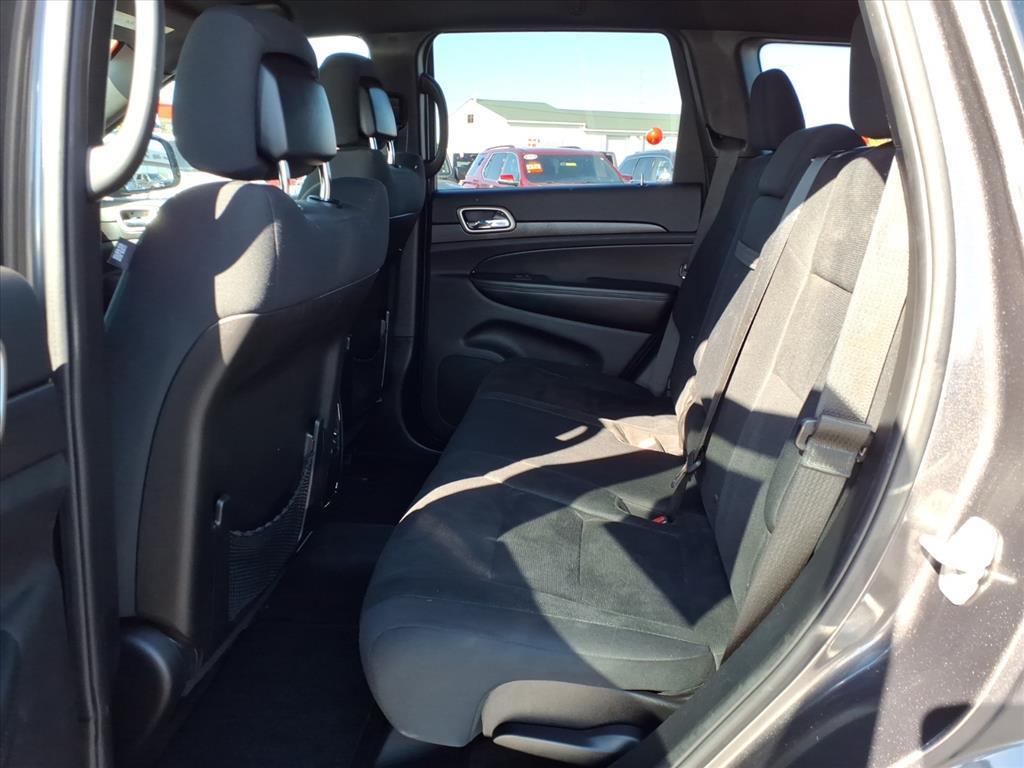 used 2016 Jeep Grand Cherokee car, priced at $15,900
