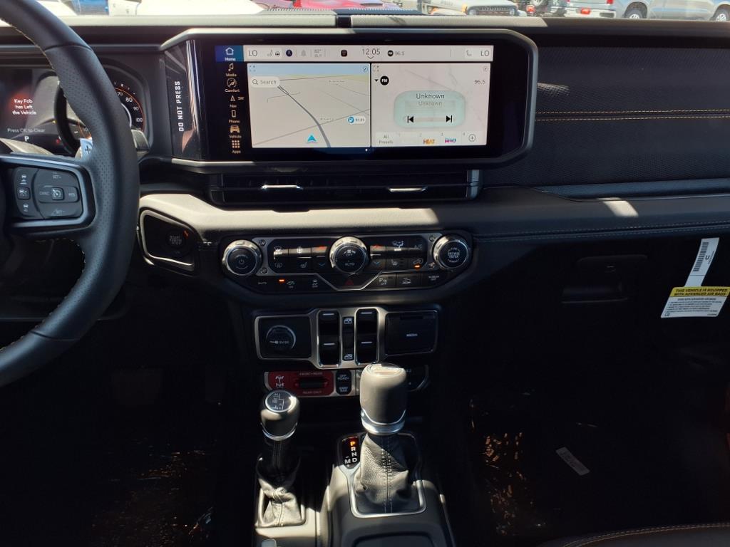 new 2025 Jeep Wrangler car, priced at $100,009
