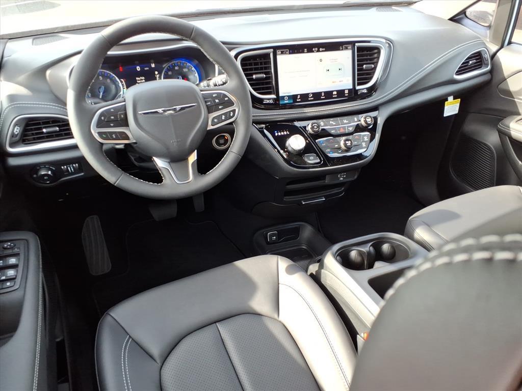 new 2026 Chrysler Pacifica car, priced at $44,921