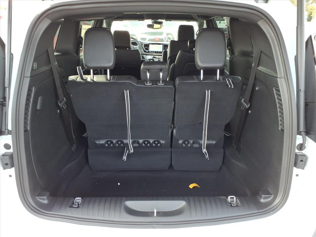new 2026 Chrysler Pacifica car, priced at $44,921