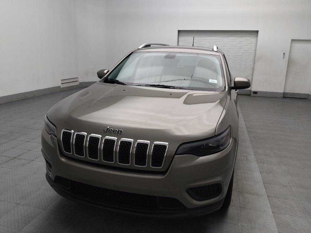 used 2020 Jeep Cherokee car, priced at $16,195