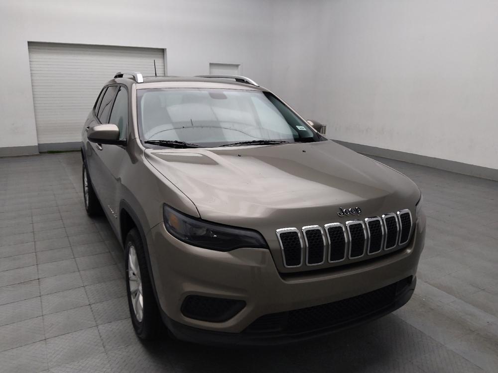 used 2020 Jeep Cherokee car, priced at $16,195