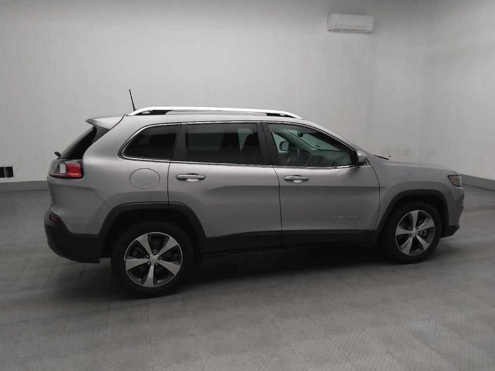 used 2019 Jeep Cherokee car, priced at $16,495