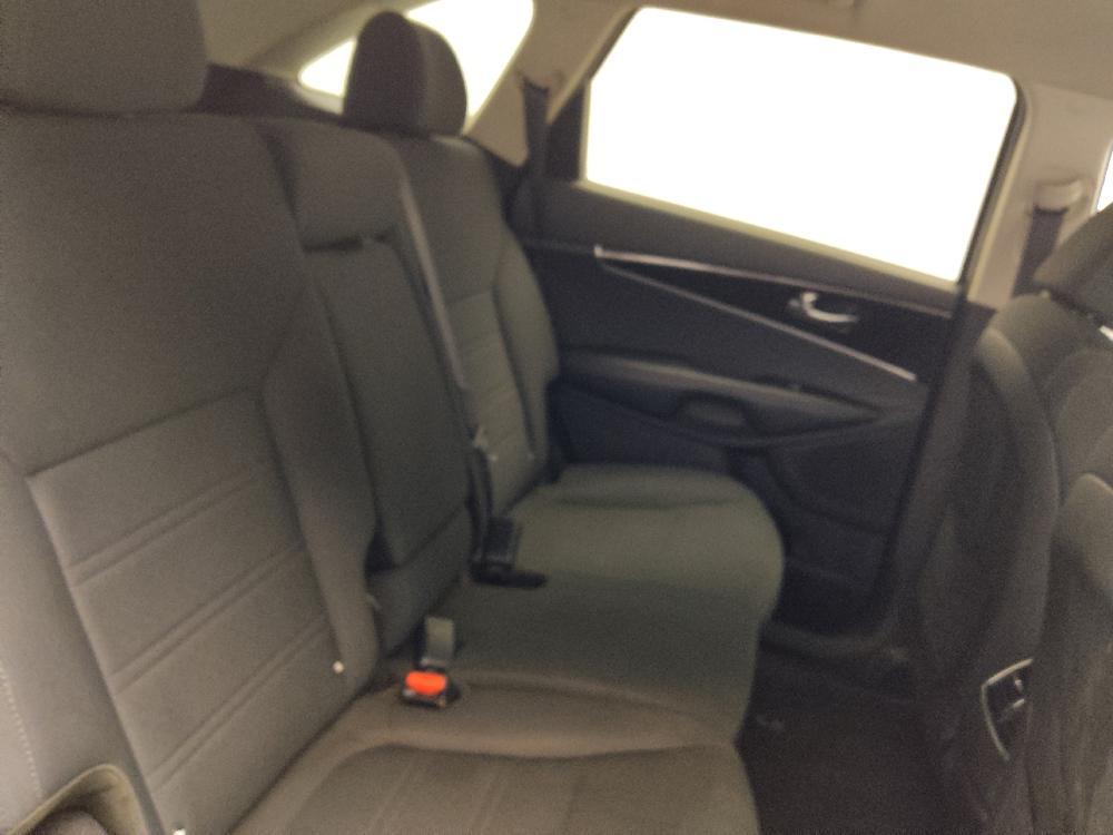 used 2020 Kia Sorento car, priced at $18,195