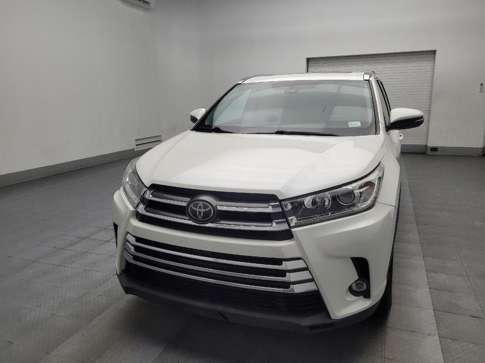 used 2019 Toyota Highlander car, priced at $26,695