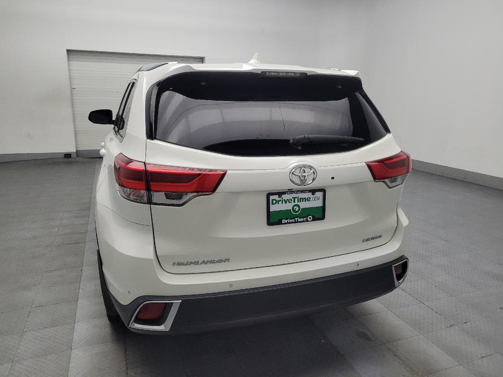used 2019 Toyota Highlander car, priced at $26,695