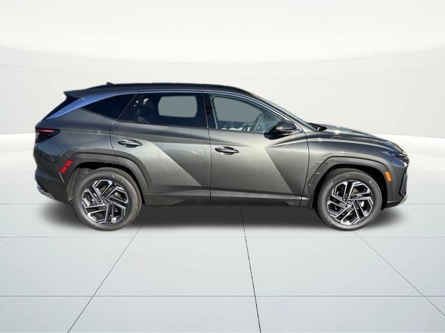 new 2026 Hyundai TUCSON Hybrid car, priced at $40,980