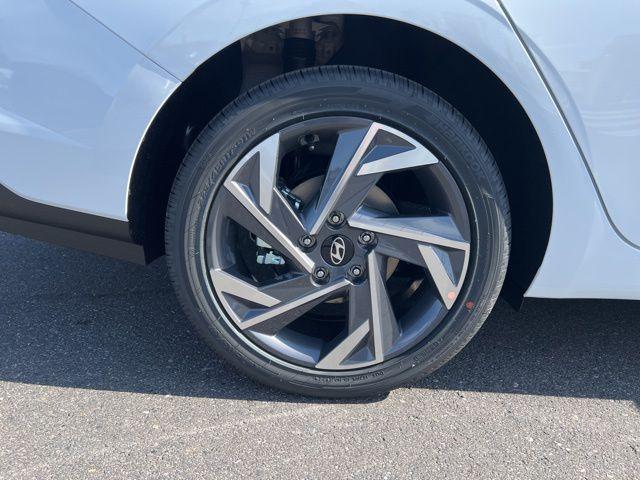 new 2025 Hyundai ELANTRA HEV car, priced at $26,396