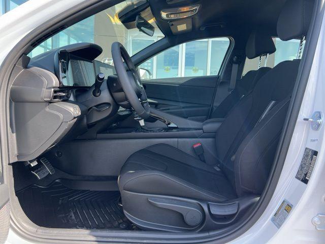 new 2025 Hyundai ELANTRA HEV car, priced at $26,396