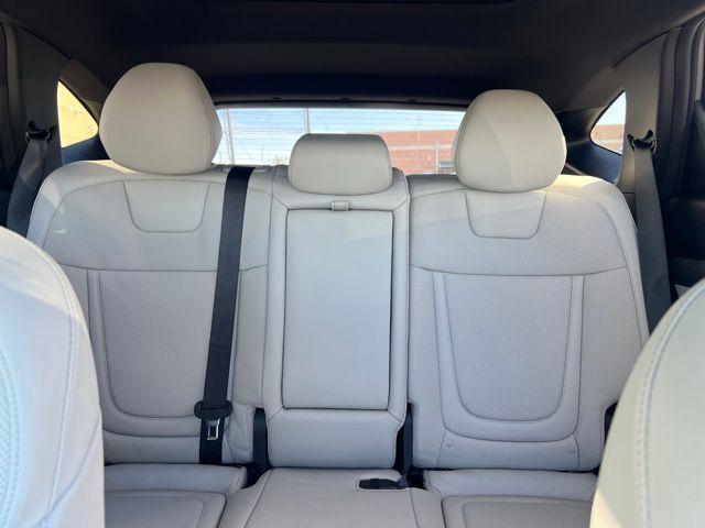 new 2026 Hyundai TUCSON Hybrid car, priced at $40,575